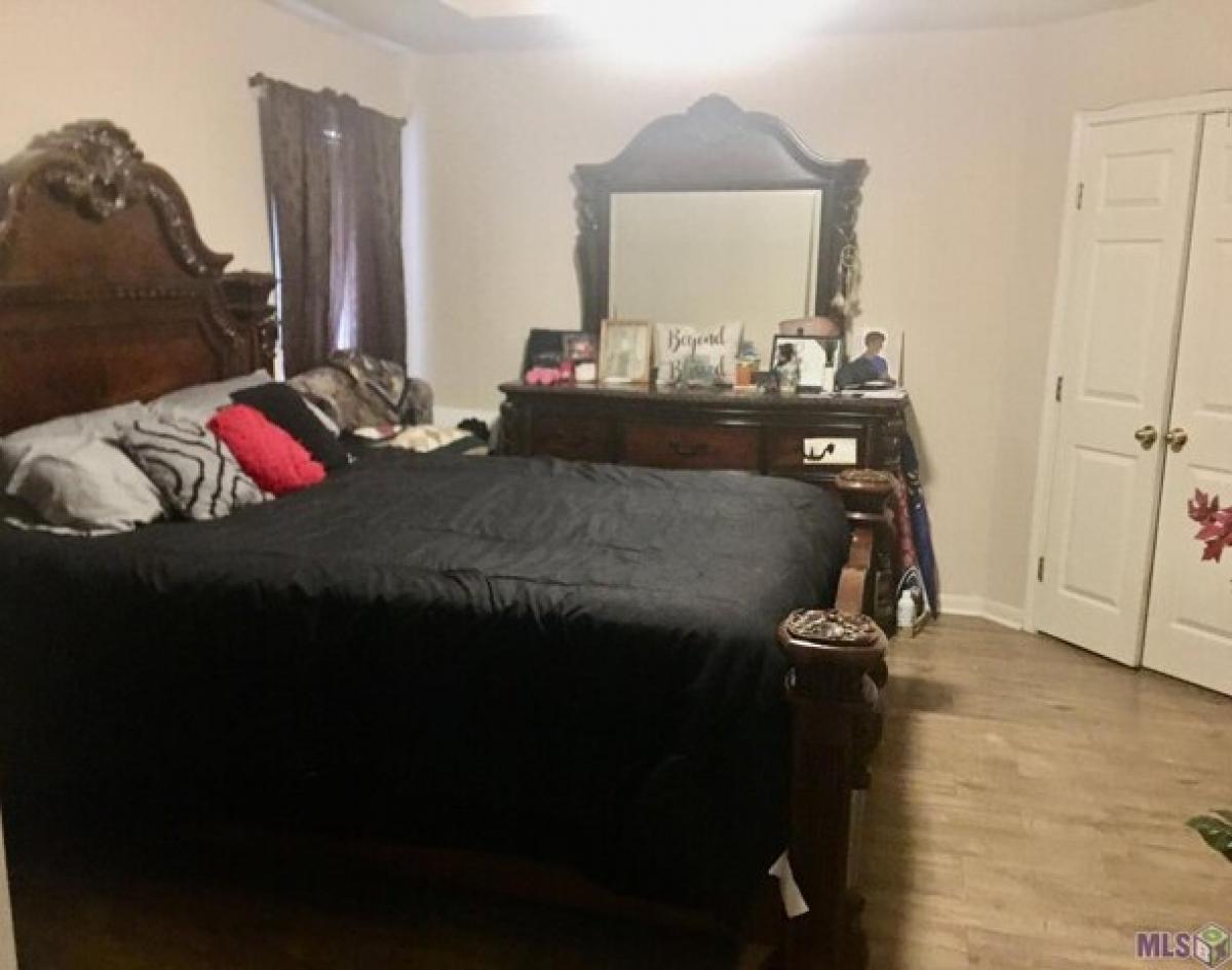 3 bedrooms House in Baton Rouge, USA No. 379315