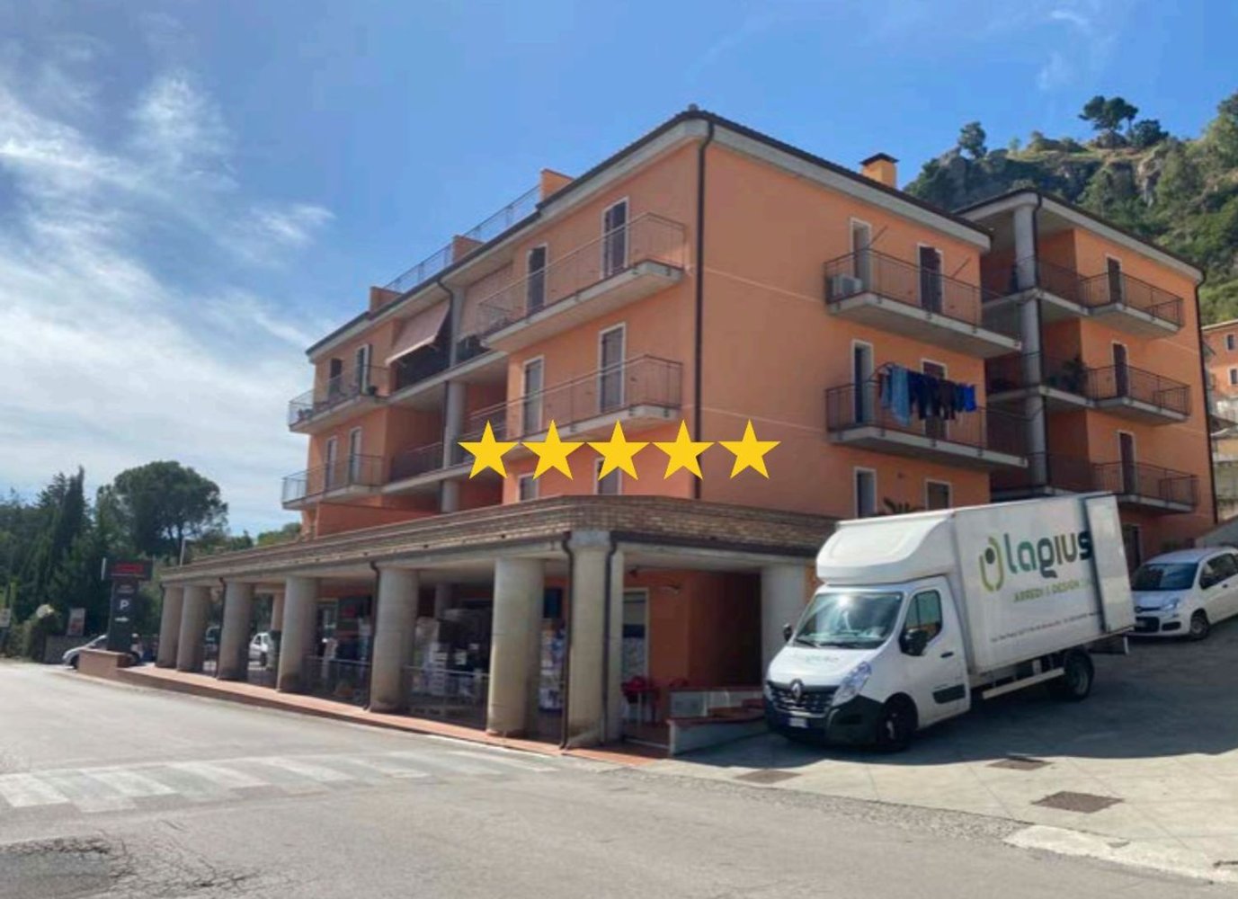 Apartamento de 5 habitaciónes en Nicosia, Italy No. 49058