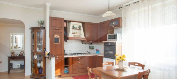 3 rooms Apartment in Milan, Italy No. 241516 6