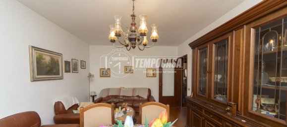 4غرفة شقة في Perugia, Italy رقم 9176 7