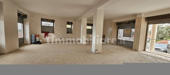 Imóvel comercial de 1 divisão em Putignano, Italy N.º 213126 2