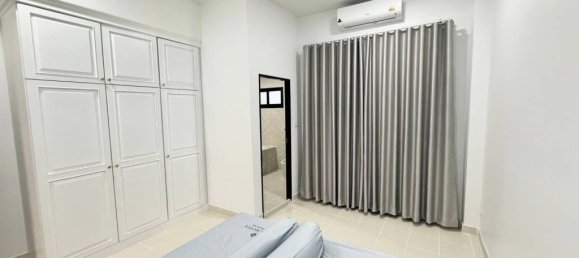 4 bedrooms House in Pattaya, Thailand No. 61795 10