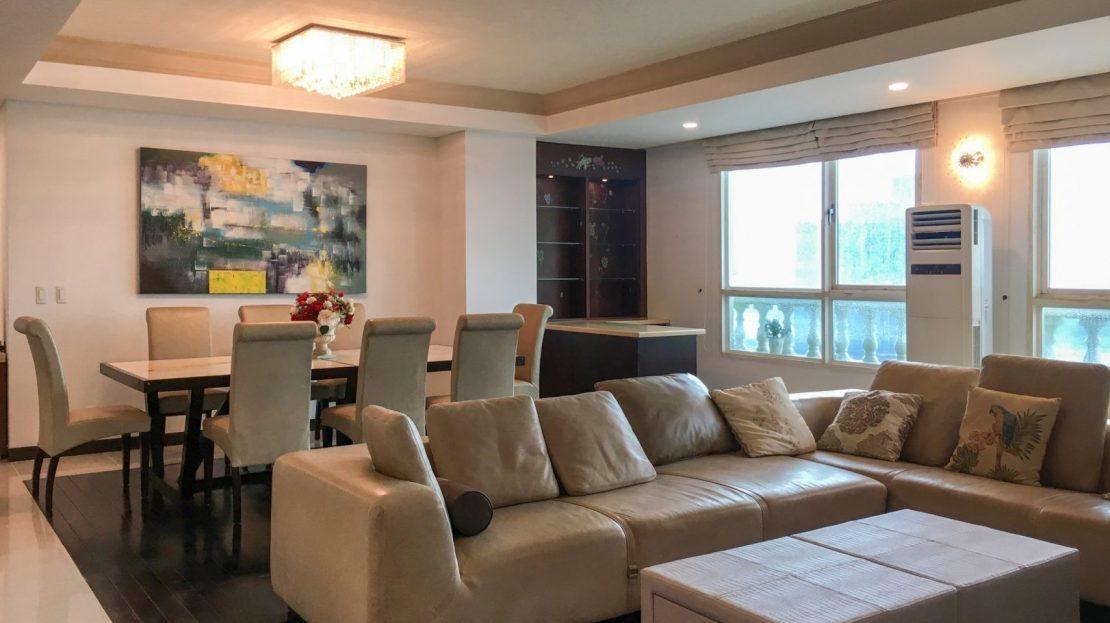 3 bedrooms Penthouse in Binh Thanh, Vietnam No. 19144