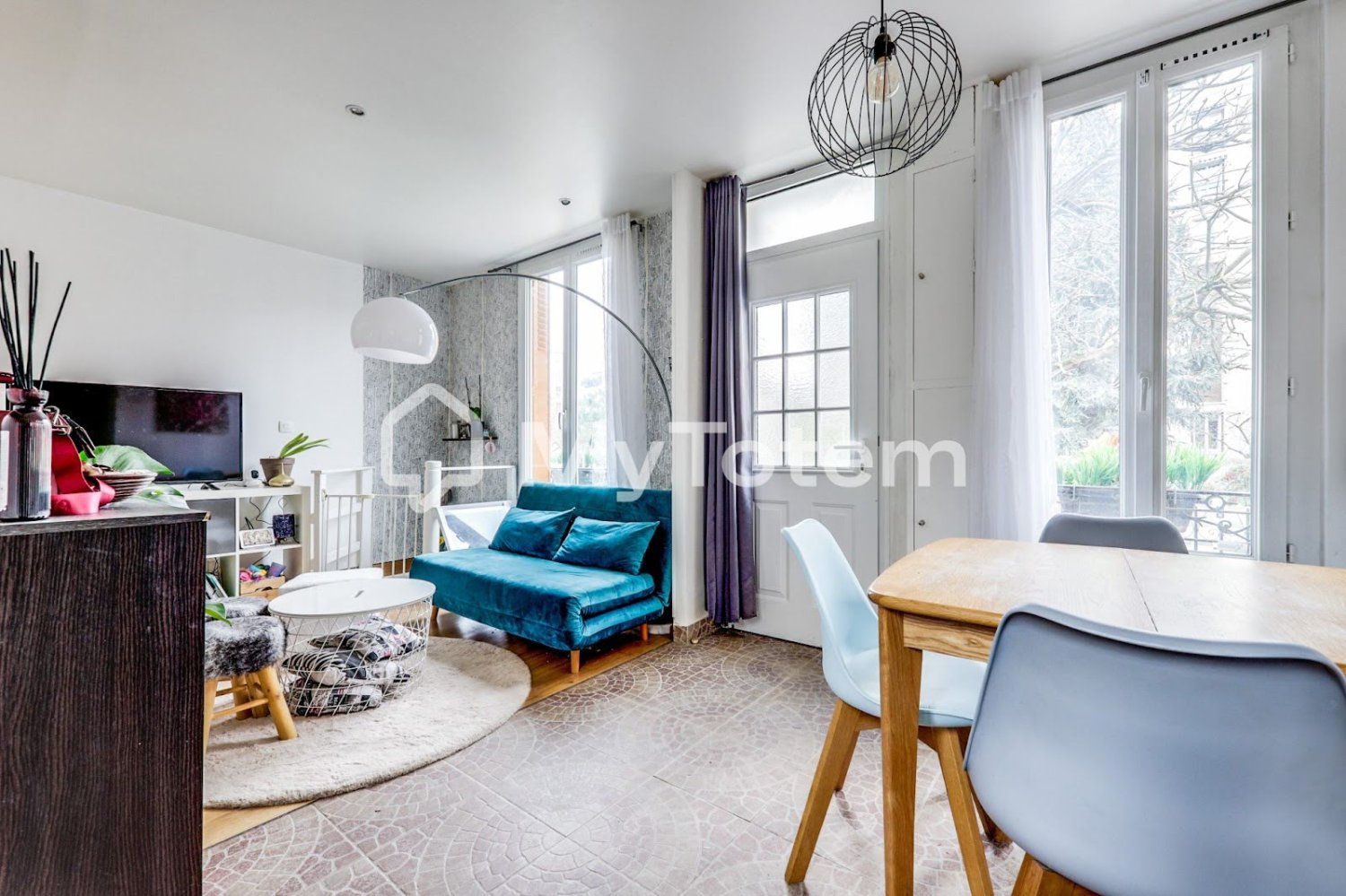 3 bedrooms Apartment in Rueil-Malmaison, France No. 117655