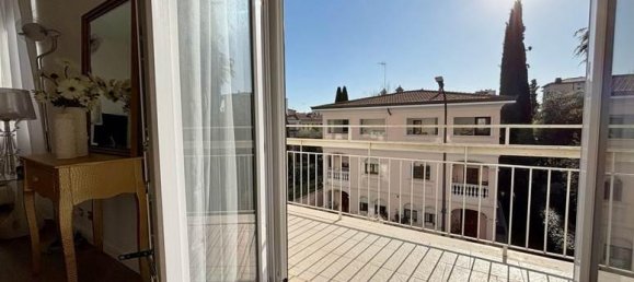 Квартира с 3 комнатами в Гроссето, Италия № 80776 9