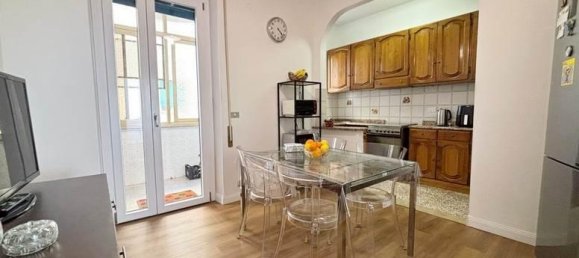 Квартира с 3 комнатами в Гроссето, Италия № 80776 12