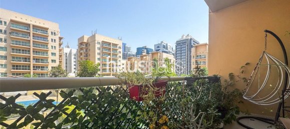 Apartamento de 2 dormitorios en Greens, UAE No. 98529 3