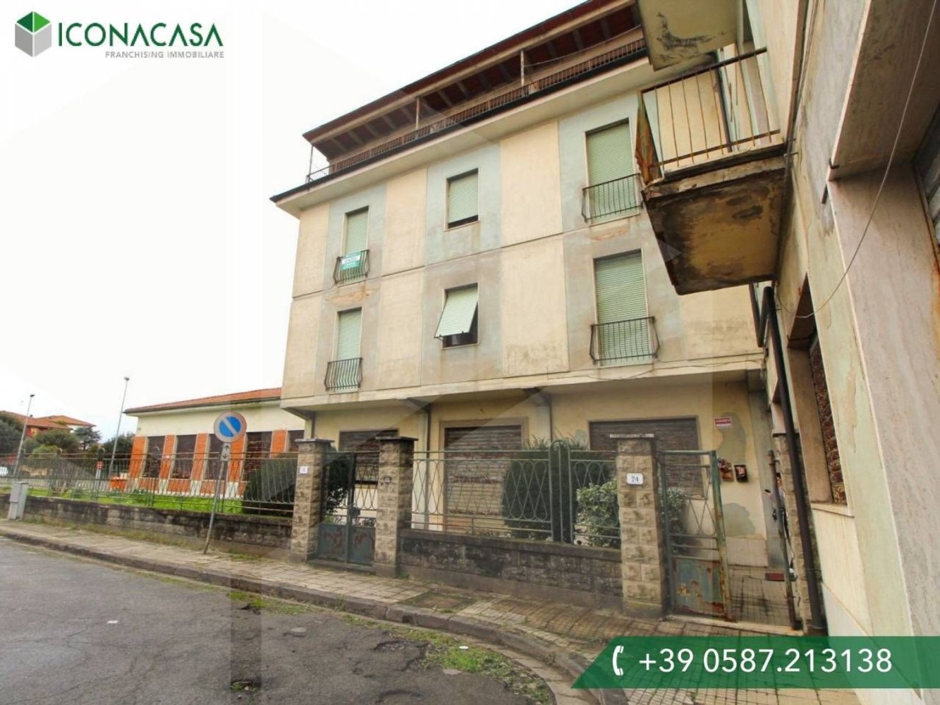 4 rooms Apartment in Castelfranco di Sotto, Italy No. 22044