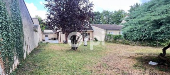 Casa de 3 dormitorios en Limoges, France No. 308597 2