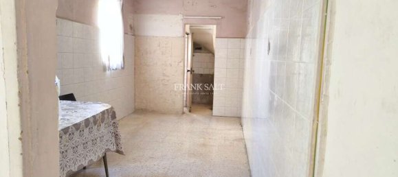 2 Schlafzimmer Maisonette-Wohnung in Hamrun, Malta, Nr. 2097 9