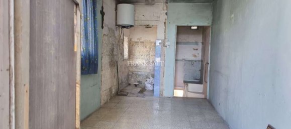 2 Schlafzimmer Maisonette-Wohnung in Hamrun, Malta, Nr. 2097 13