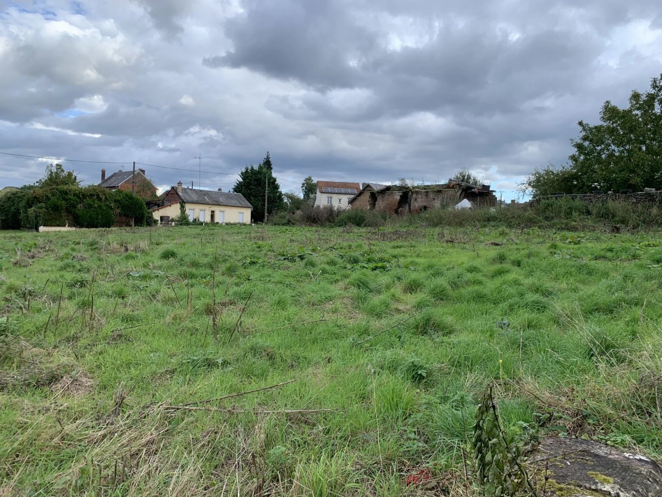 Terrain à Amigny-Rouy, France No. 228229