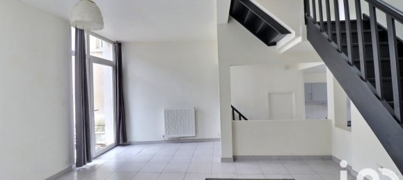 Adosado de 3 dormitorios en Tours, France No. 223474 7