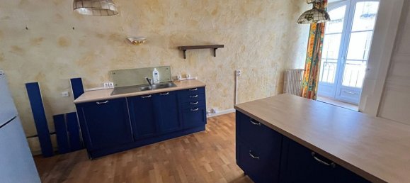 4 bedrooms House in Laval, France No. 363108 10