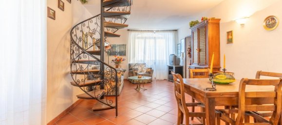 5 rooms Apartment in Vejano, Italy No. 3127 2