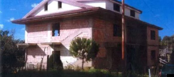 5-Zimmer Wohnung in Casali del Manco, Italy, Nr. 186417 2