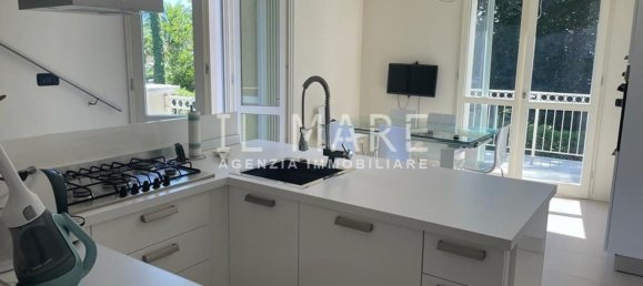 8 rooms Villa in Montignoso, Italy No. 48029 20