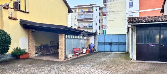 Apartamento de 4 habitaciónes en Volpiano, Italy No. 235472 43