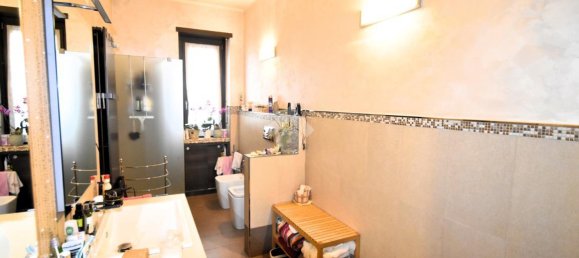 Apartamento de 4 habitaciónes en Volpiano, Italy No. 235472 28