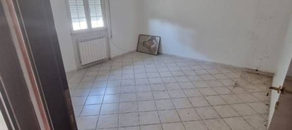 4 rooms Apartment in Latina, Italy No. 202745 7