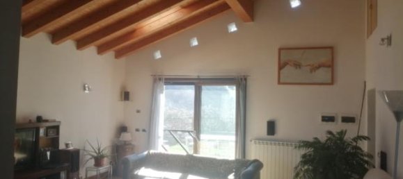 Дом с 5 комнатами в Монтефьорино, Италия № 253548 3