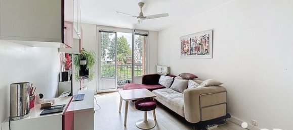 Apartamento de 3 dormitorios en Montreuil, France No. 314342 2
