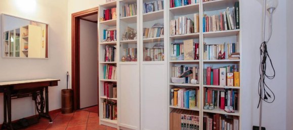 Apartamento de 4 habitaciónes en Genoa, Italy No. 42050 18