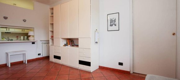 Apartamento de 4 habitaciónes en Genoa, Italy No. 42050 15