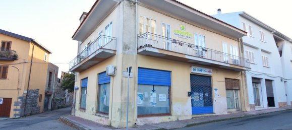 5 chambres Appartement à Macomer, Italy No. 355012 4