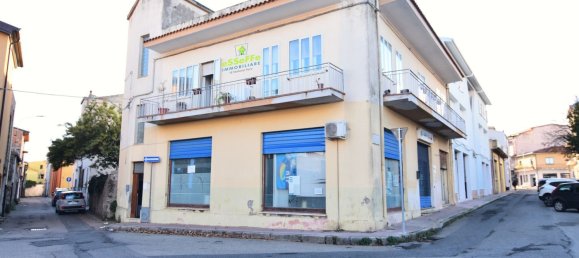 5 chambres Appartement à Macomer, Italy No. 355012 3