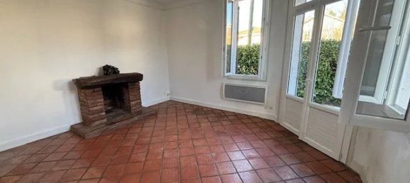 Adosado de 2 dormitorios en Pau, France No. 100158 2