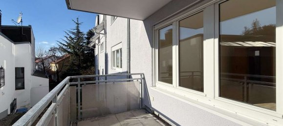 Квартира с 2 спальнями в Баден-Вюртемберг, Германия № 38018 5