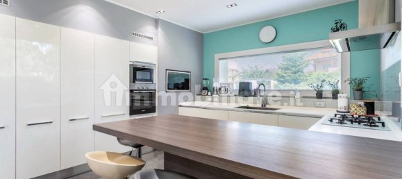 3 غرف نوم فيلا في Masate, Italy رقم 303525 11