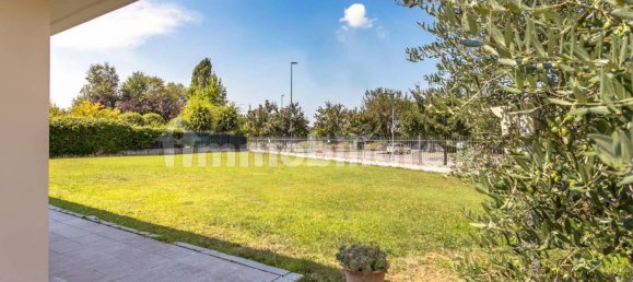 3 غرف نوم فيلا في Masate, Italy رقم 303525 37