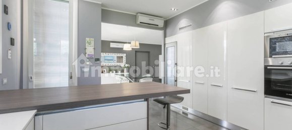 3 غرف نوم فيلا في Masate, Italy رقم 303525 9