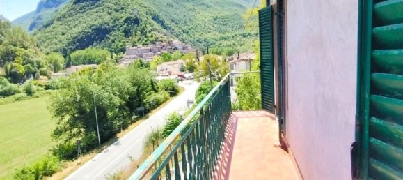 5 bedrooms House in Scheggino, Italy No. 335827 10