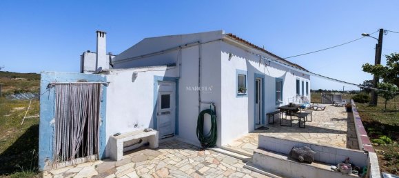  Castillos de 3 dormitorios en Budens, Portugal No. 245381 27