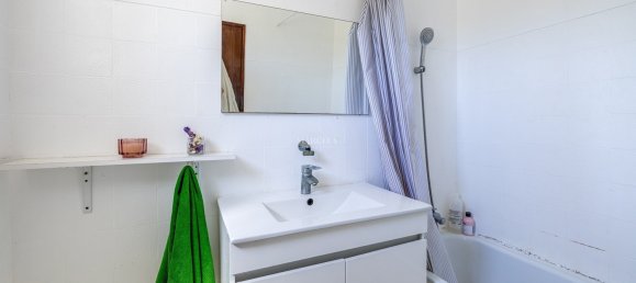  Castillos de 3 dormitorios en Budens, Portugal No. 245381 24