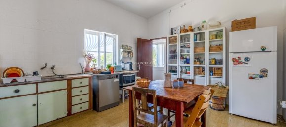  Castillos de 3 dormitorios en Budens, Portugal No. 245381 6