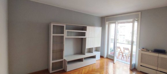 Apartamento de 1 dormitorio en Milan, Italy No. 309786 3