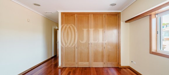 3 bedrooms Villa in Cascais, Portugal No. 138539 17