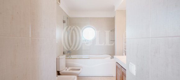 3 bedrooms Villa in Cascais, Portugal No. 138539 16