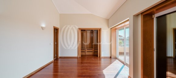 3 bedrooms Villa in Cascais, Portugal No. 138539 13