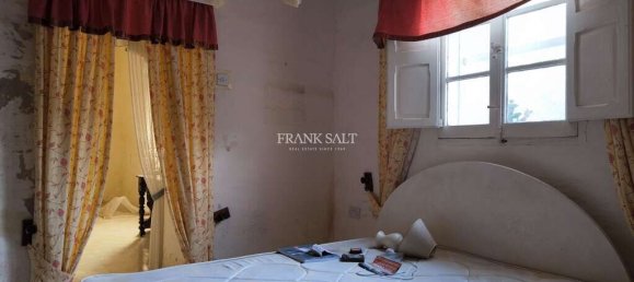 3 bedrooms Farm in Zebbug, Malta No. 2042 7