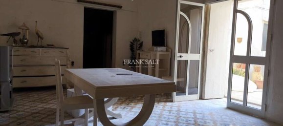 3 bedrooms Farm in Zebbug, Malta No. 2042 4