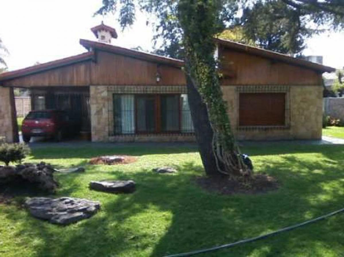 3 bedrooms House in Moron, Argentina No. 138
