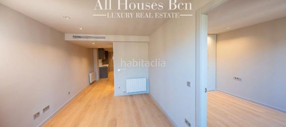 3 chambres Appartement à Ciutat Vella, Spain No. 25646 4