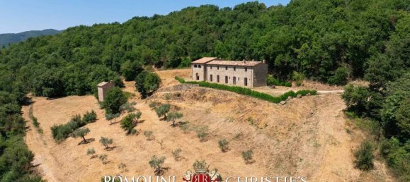 4 bedrooms House in Città di Castello, Italy No. 135679 4