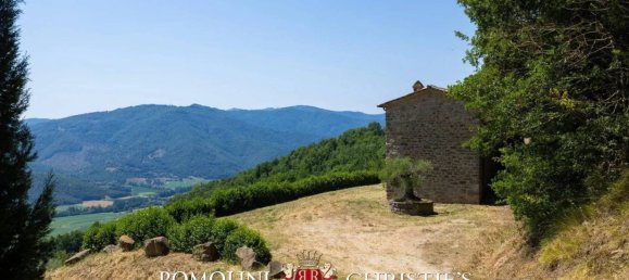 4 bedrooms House in Città di Castello, Italy No. 135679 16