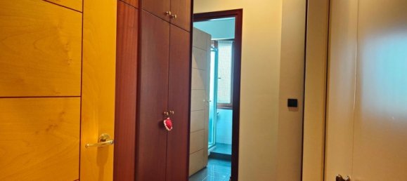 Apartamento de 4 habitaciónes en Udine, Italy No. 304346 7